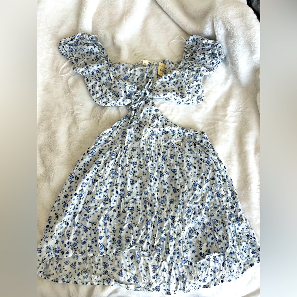 Brand New - Aeropostale floral dress